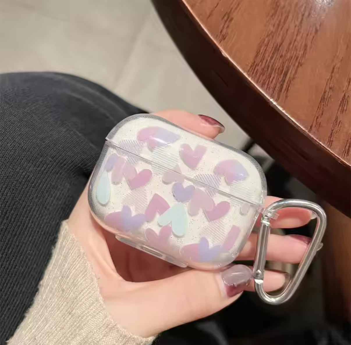 AirPods Hearts Case