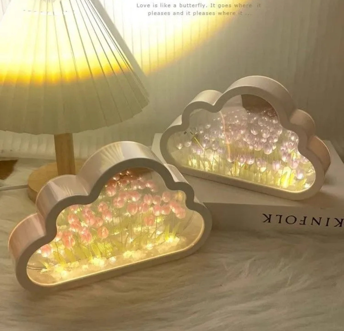 Cloud Mirror Tulip Lamp