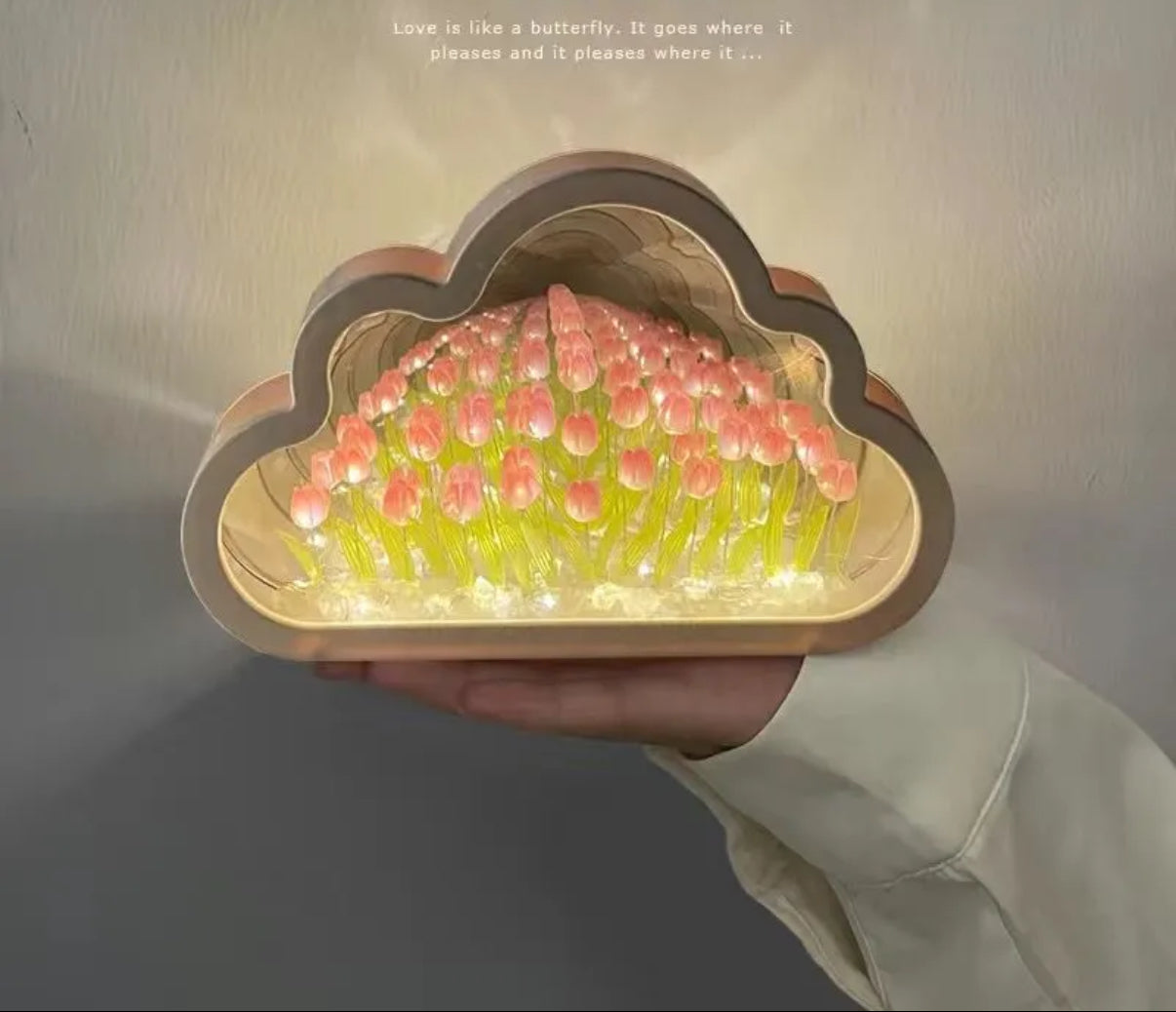 Cloud Mirror Tulip Lamp